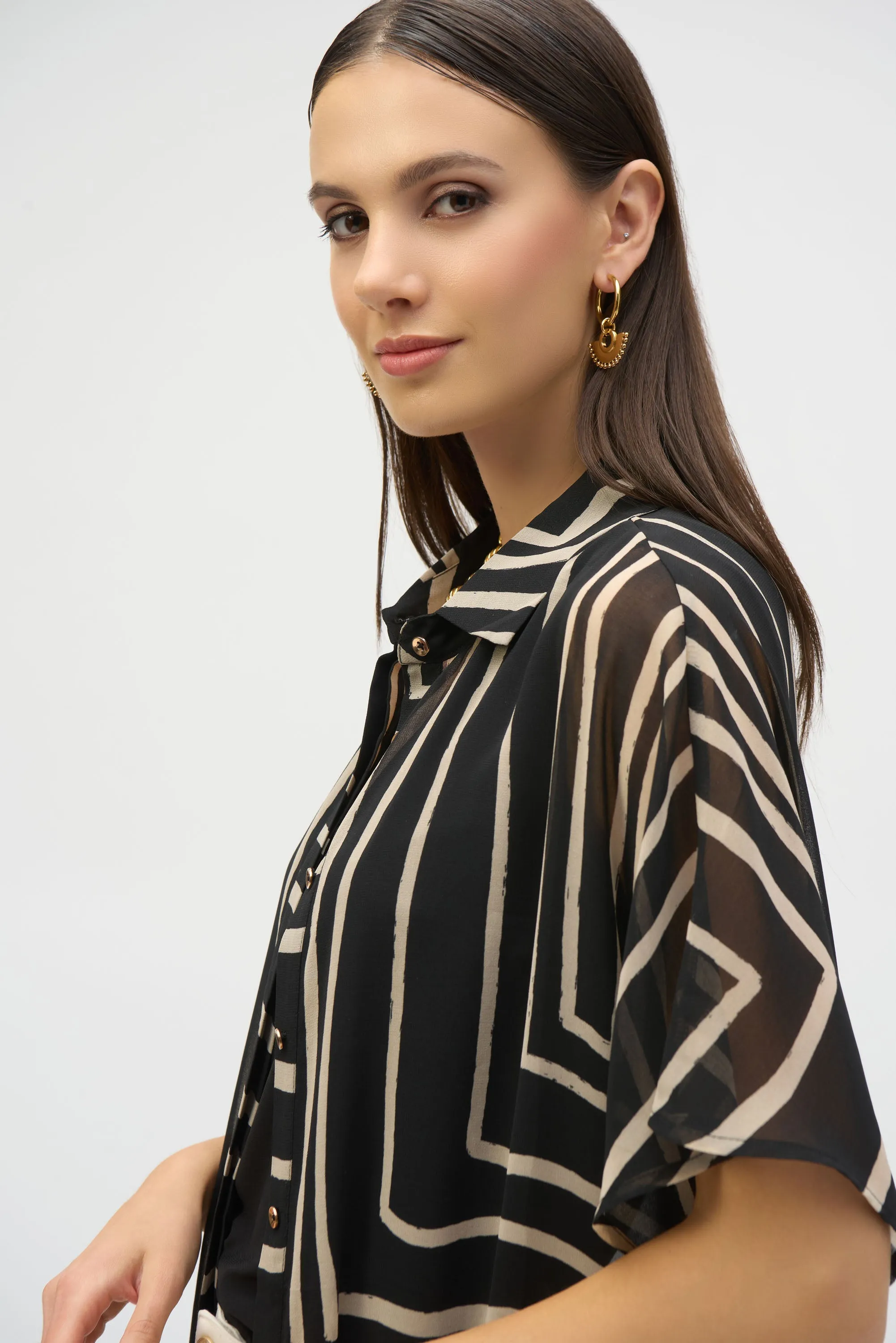 BLACK BEIGE GEOMETRIC CHIFFON DUSTER