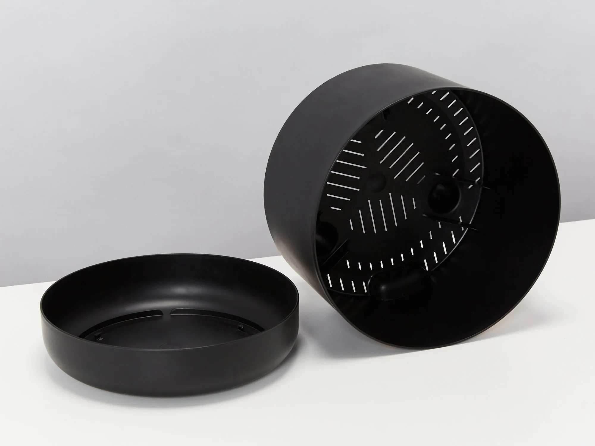 Black Self-Watering Pots 215mm - Recycled Plastic