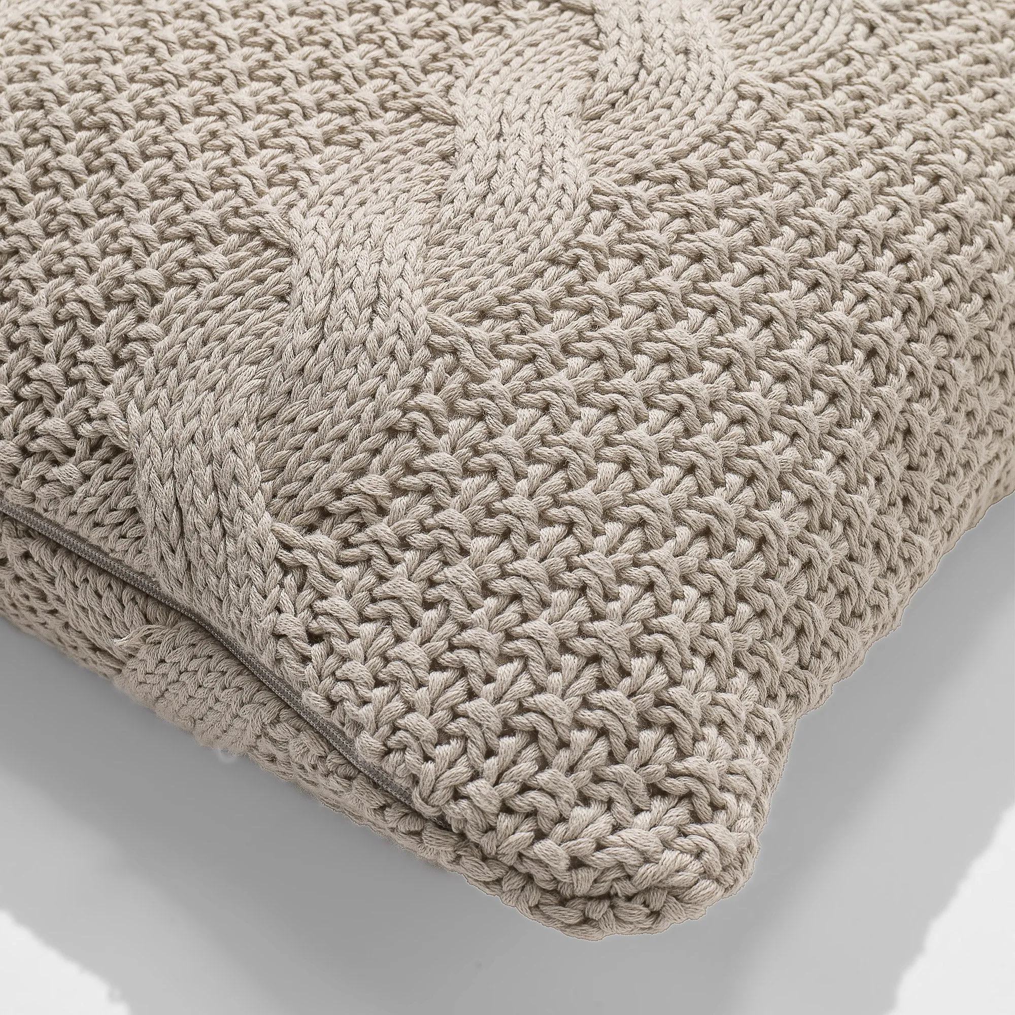Decorative Cushion Cover 47 x 47cm - Knitted Cable Cream