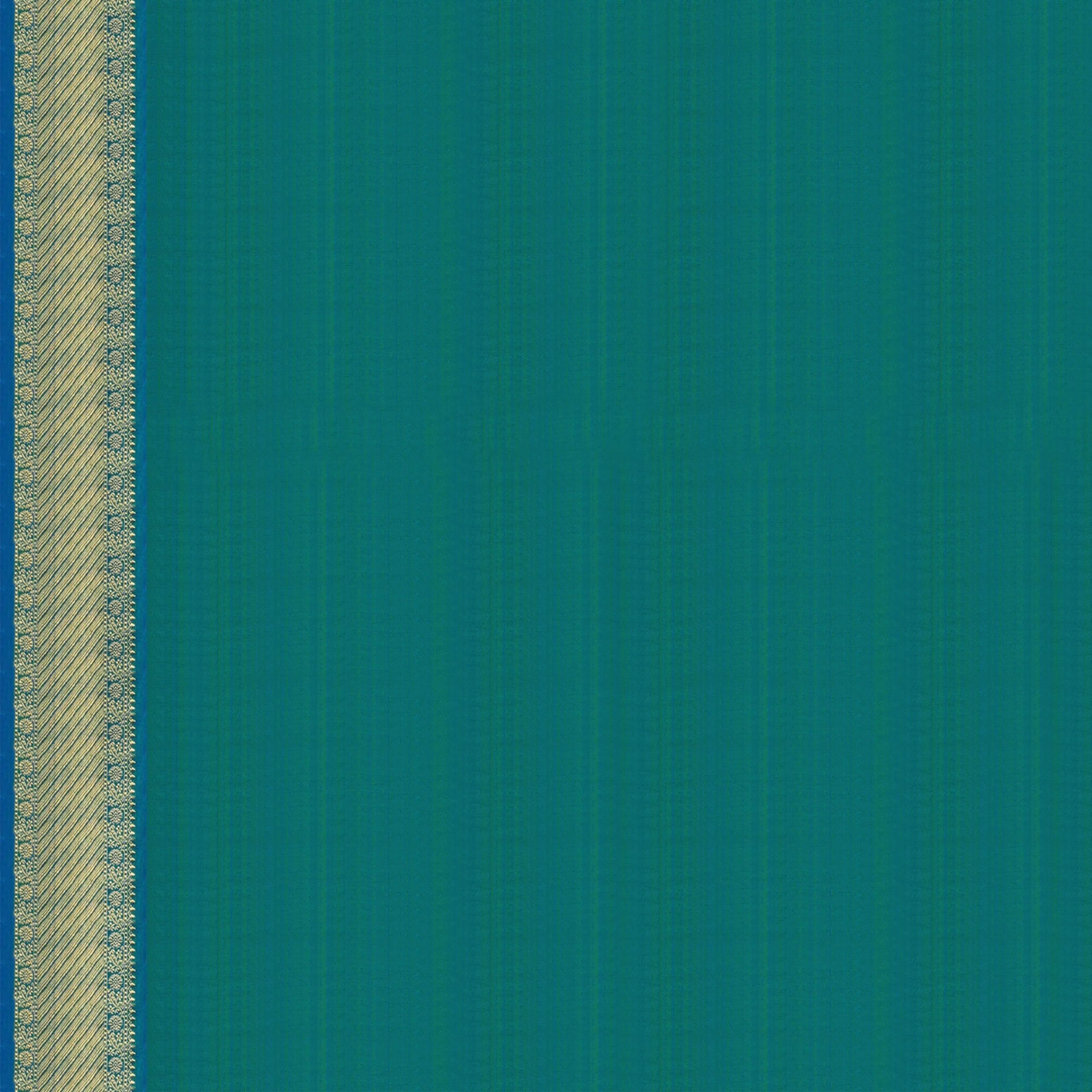Handwoven Maroon with Blue Kanjivaram Silk Saree - 1919T009035DSC