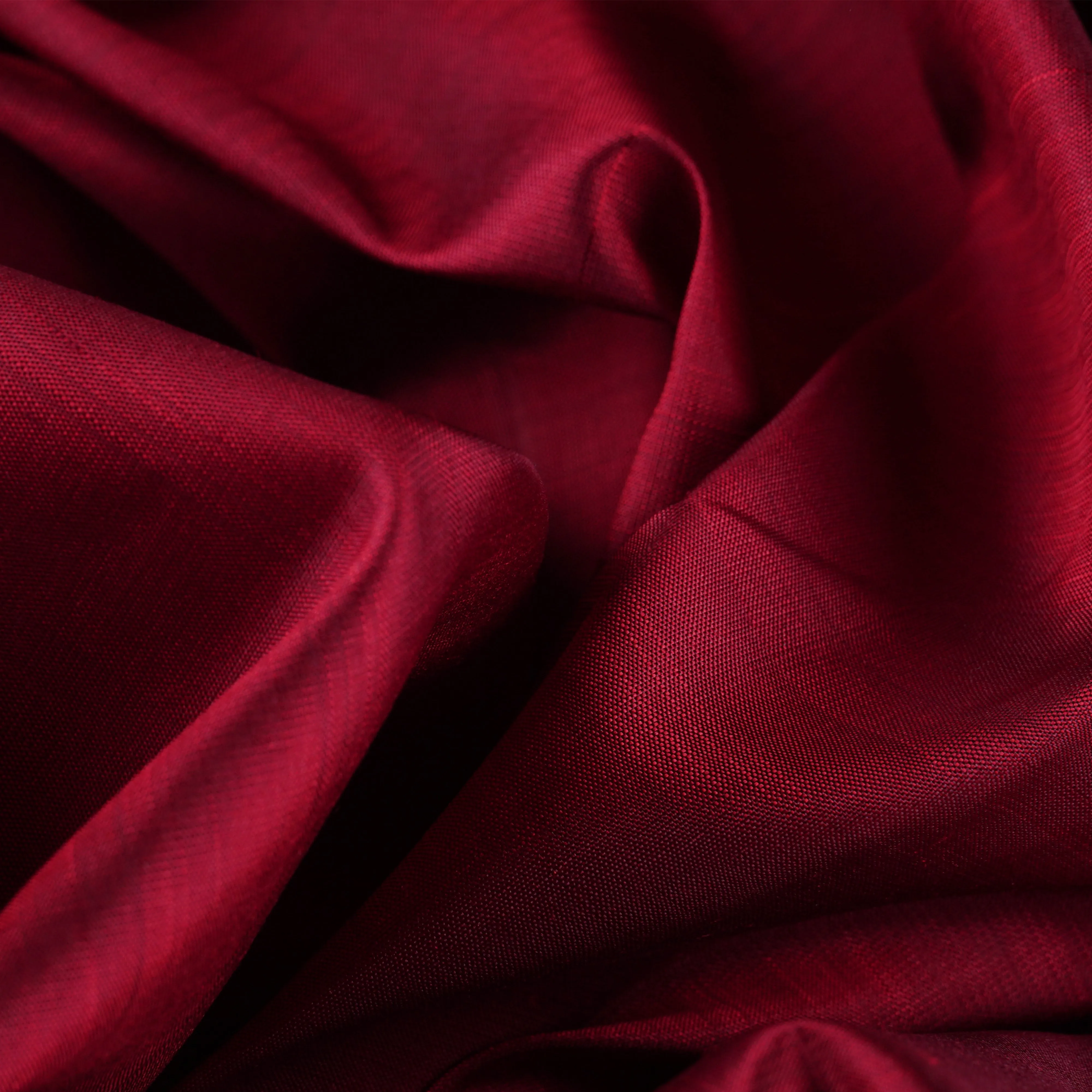 Handwoven Maroon with Blue Kanjivaram Silk Saree - 1919T009035DSC