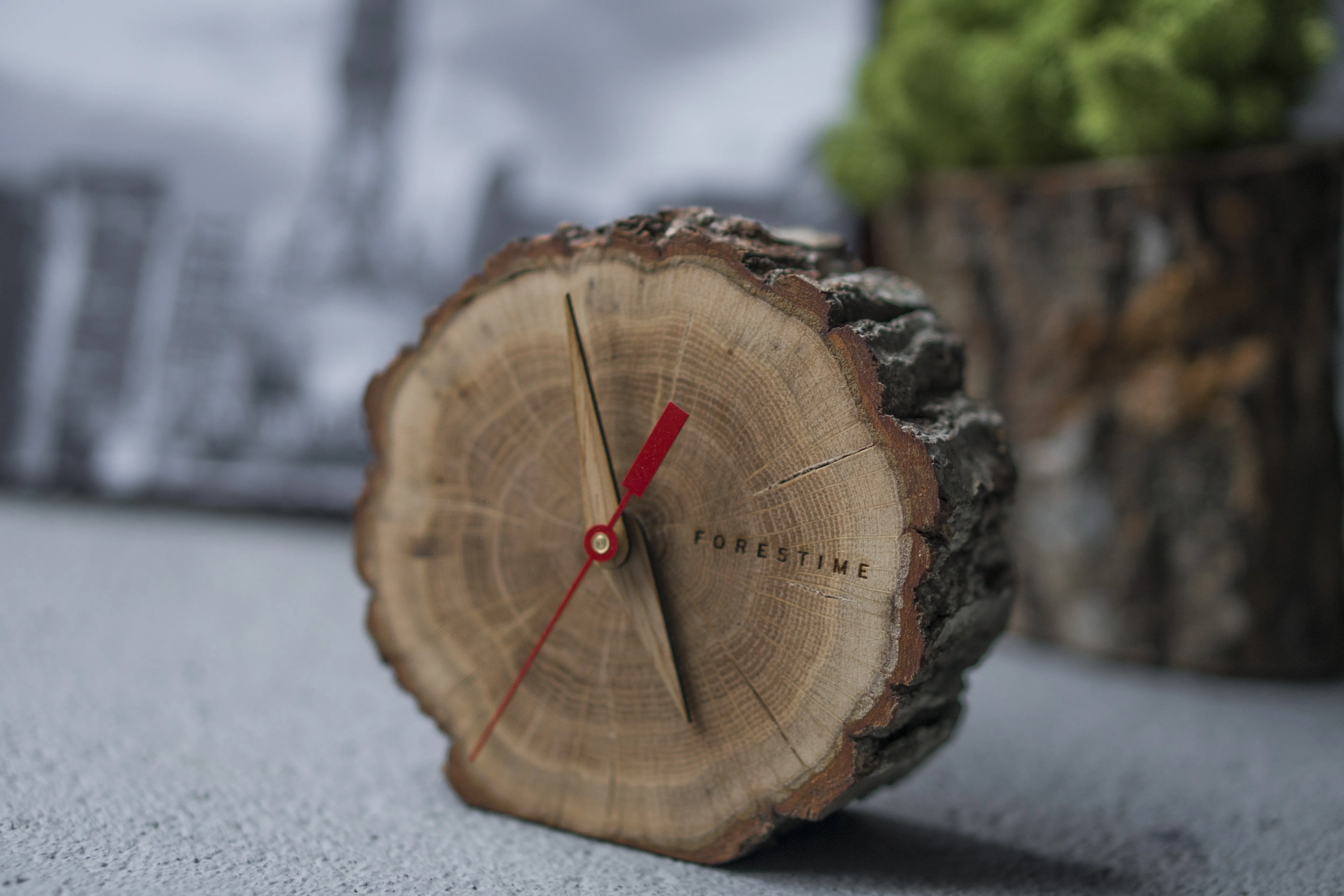 Laika Oak Slice Table Clock