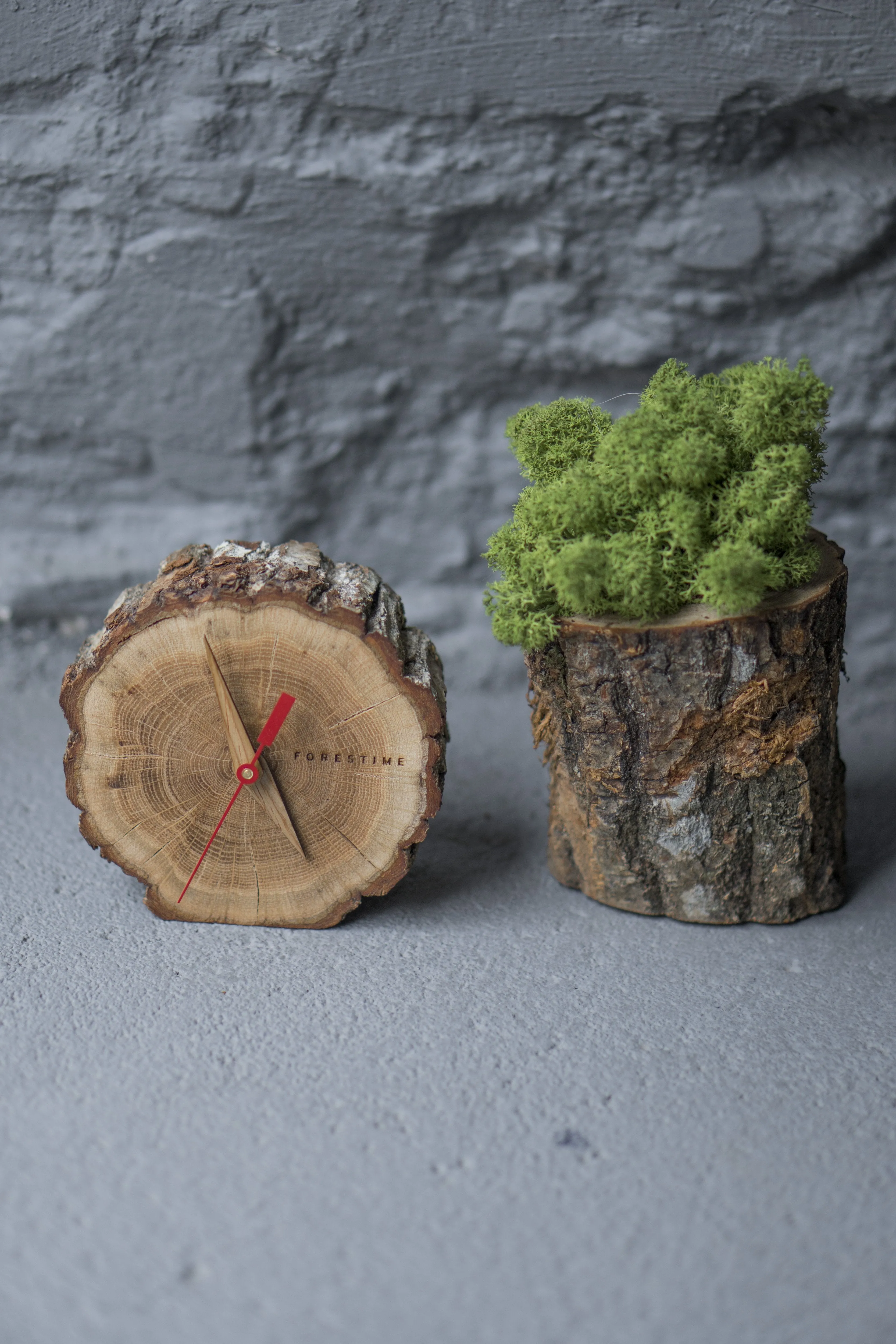Laika Oak Slice Table Clock