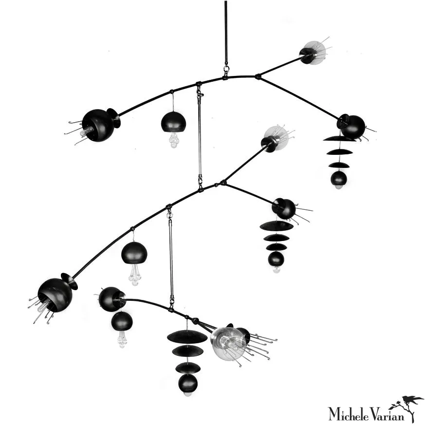 The Fleurish Major Chandelier Black