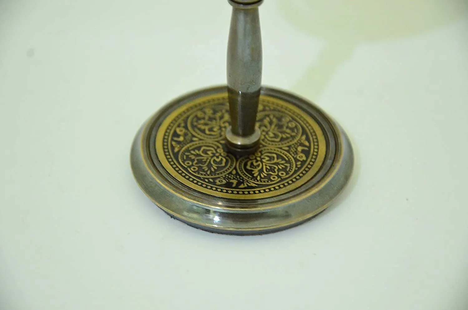 WinMart Nautical_Brass Victoria London 1876 Desk and Shelf Clock Roman Dial Nautical Clock, Engraved Design for Gift, Study Table, Office, Bedroom, Kitchen, Home Decor Handmade